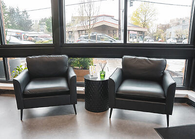 Redmond location patient waiting chairs